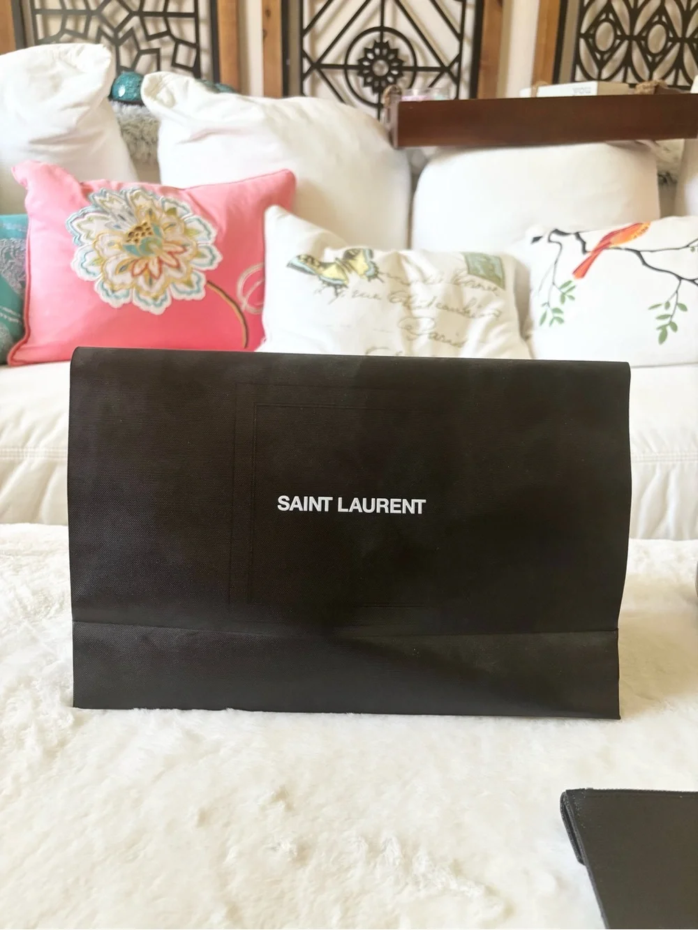 YSL CASSANDRE MATELASSÉ FRAGMENTS FLAP CARD CASE IN GRAIN DE POUDRE LEATHER - Picture 13 of 16
